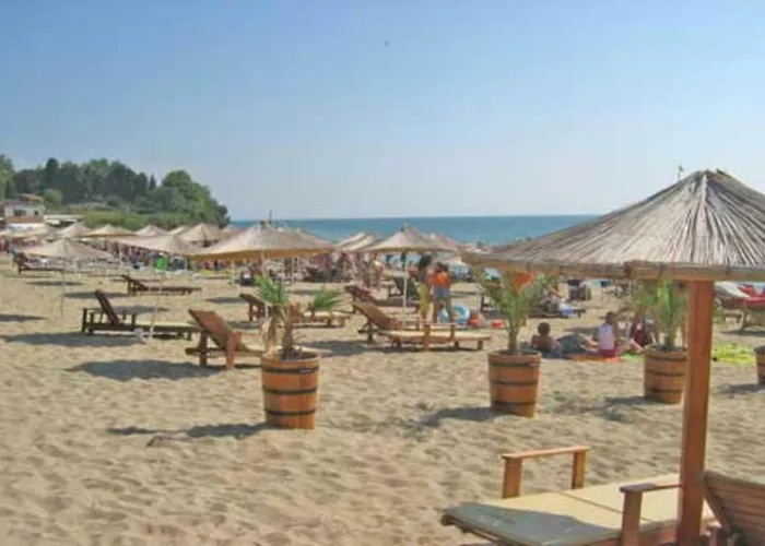 Apartment 62a Doctor Luben Lazarov Street *