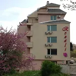 62a Doctor Luben Lazarov Street Apartament *