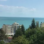 62a Doctor Luben Lazarov Street * וארנה