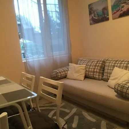 62a Doctor Luben Lazarov Street Апартаменты Варна