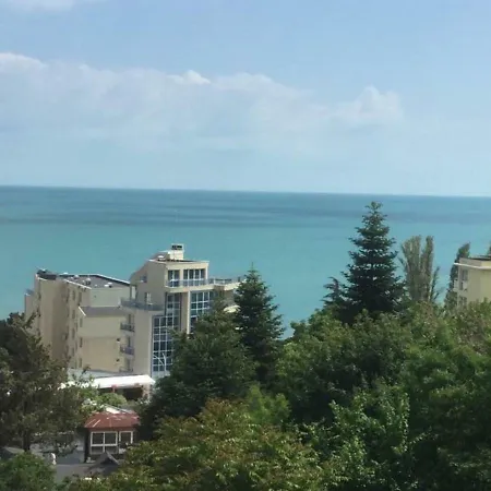 62a Doctor Luben Lazarov Street * Βάρνα