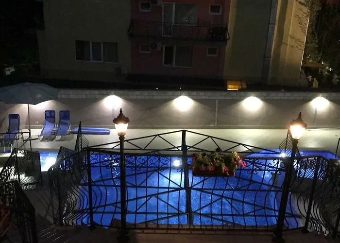 62a Doctor Luben Lazarov Street * 瓦爾納